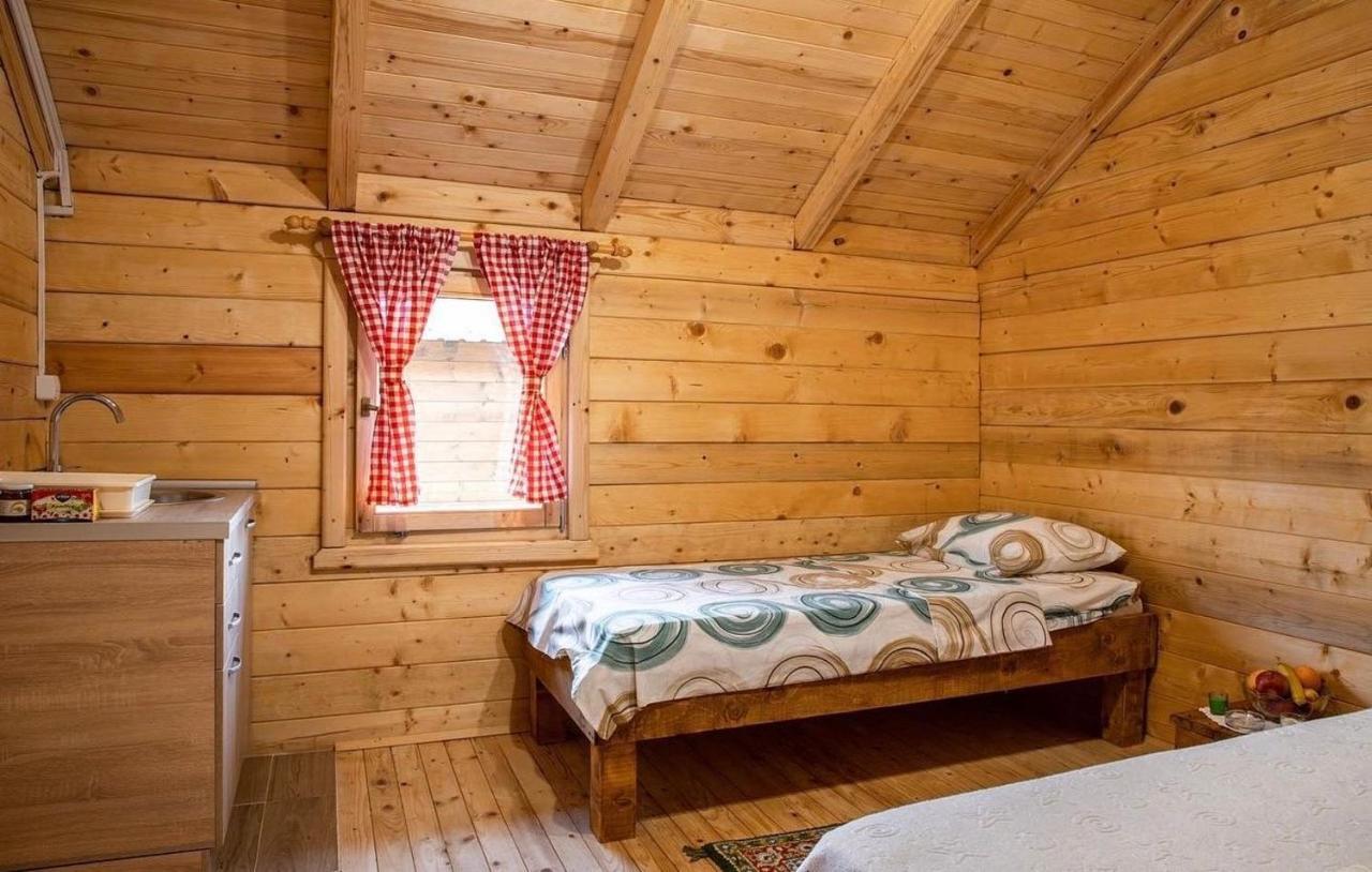 Burzan Bungalovi Podgorica Bagian luar foto