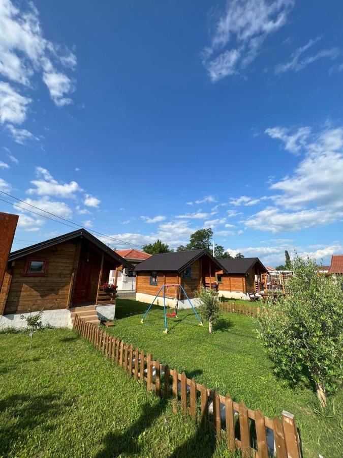 Burzan Bungalovi Podgorica Bagian luar foto